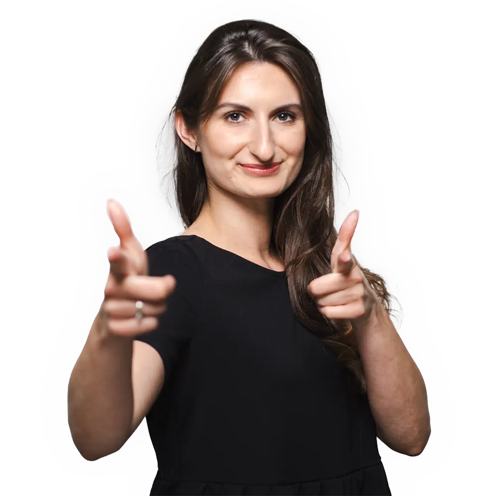 Estera-customer-service-manager